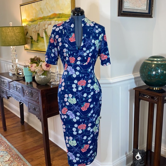 Pinup Couture Dresses & Skirts - Pin up girl clothing Floral Wiggle Dress NWT